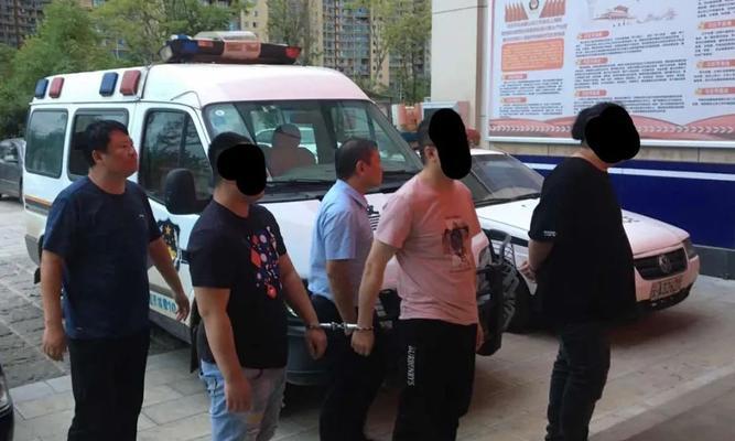 揭秘警方侦破网络游戏攻略的奥秘（以创新为关键，打击游戏外挂和网络诈骗的犯罪团伙）